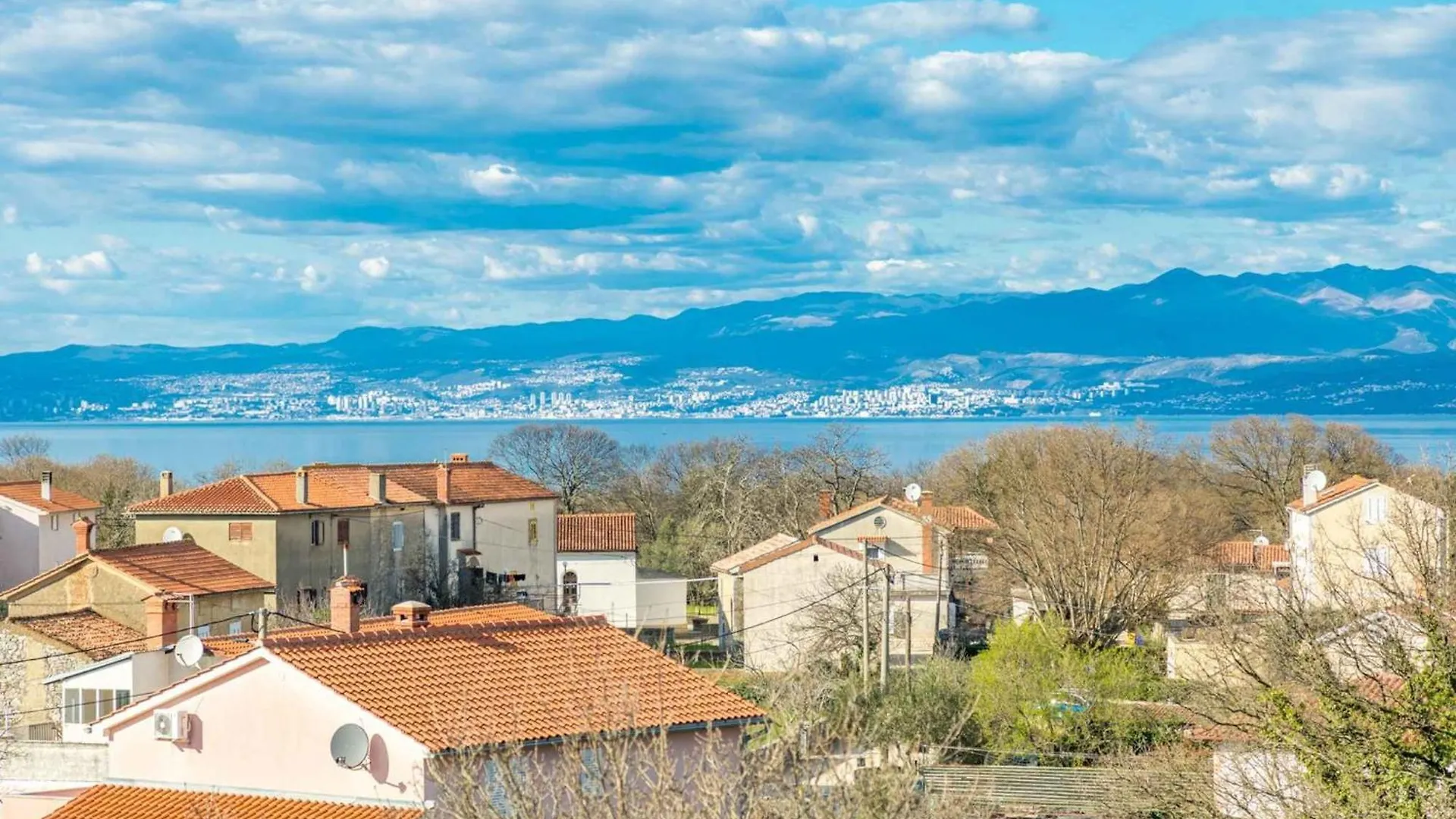 Apartment In Sveti Anton/Insel Krk - Insel Krk 53302